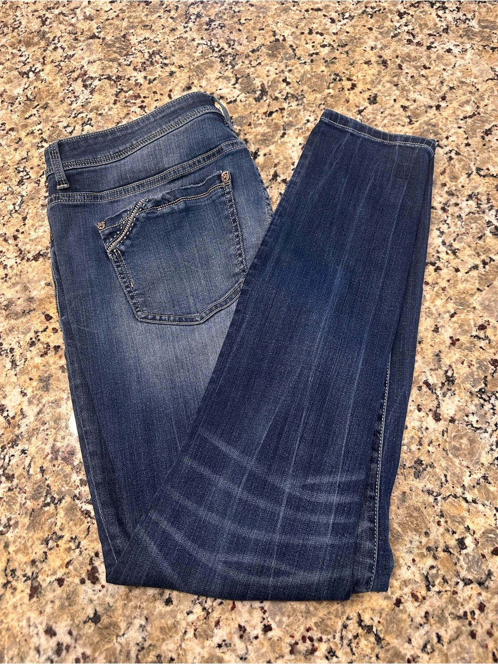 Buckle Black Fit No. 76 Skinny Jeans Size 32x32 Medium Wash Stretch Curvy